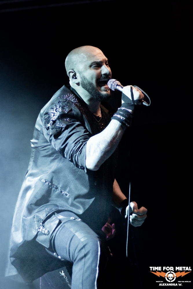 Stranger Vision, Pic. by Alex. Wahl