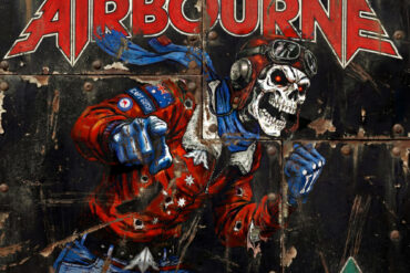 Airbourne Bandlogo und Artwork für Single „Here She Comes“.