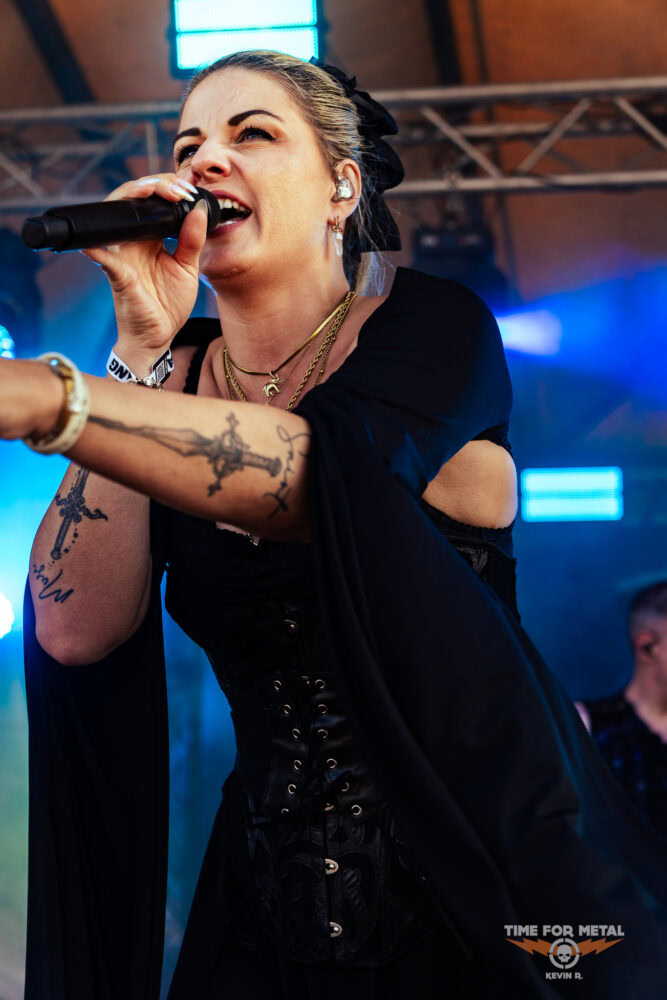 Konzertfoto von Snow White Blood - Field Invasion 2026