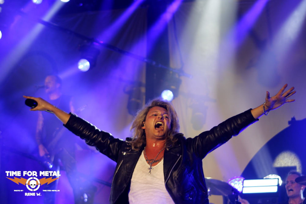 Kissin' Dynamite auf The Big Goodbye im Inselpark Hamburg 2026.