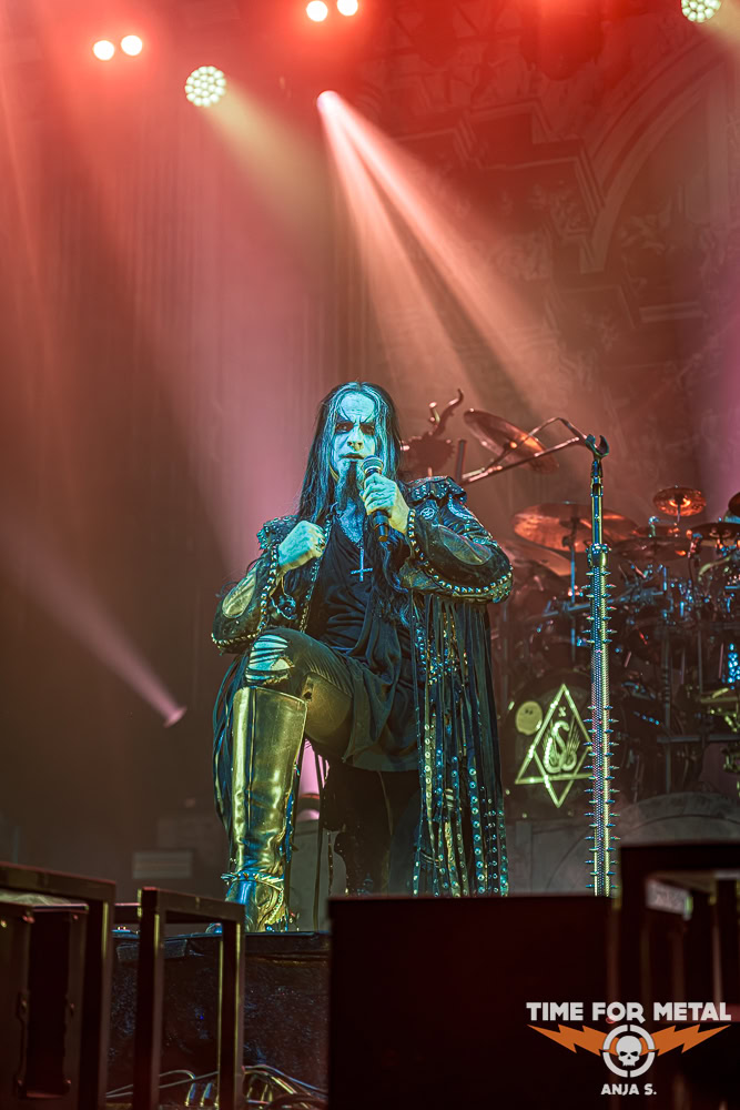 Dimmu Borgir