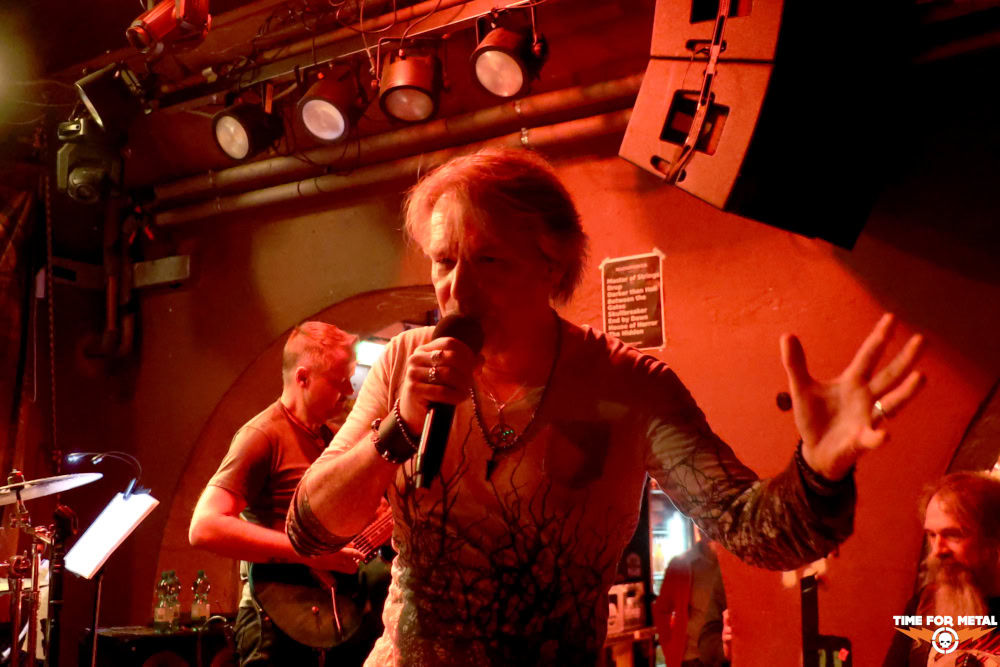 Sacrosanct - Bambi Galore Hamburg - 2026